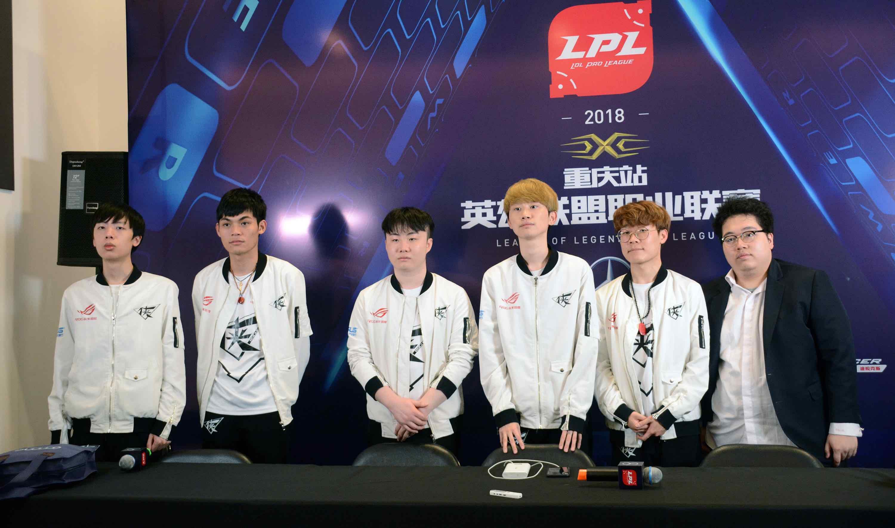 为期五年的 为期五年的